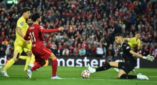 Liverpool finale göz kırptı