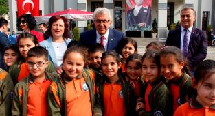 Ödemiş Belediyesi’nden coşku dolu 23 Nisan etkinlikleri