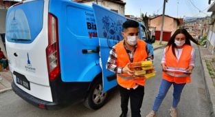 Ramazan’da İzmir dayanışması: 600 bin kişiye yemek