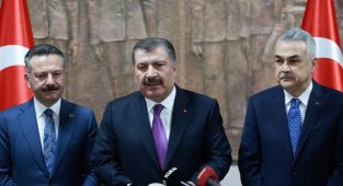 Sağlık Bakanı Koca: Zihinlerimizden salgının korkusunu atıyoruz