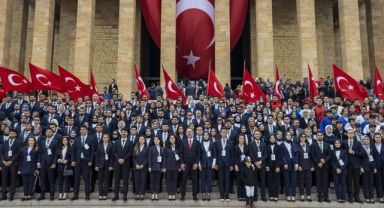 19 Mayıs tüm yurtta coşkuyla kutlanıyor