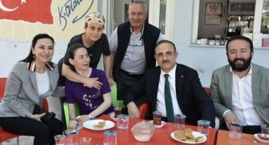 AK kadrodan eş zamanlı anlamlı ziyaretler