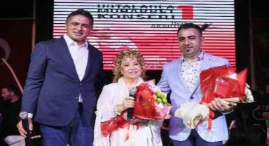 Aliağa'da Bedia Akartürk coşkusu
