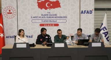 Elazığ'da 105 deprem konutu için kura çekildi
