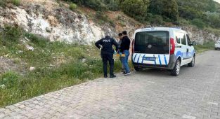 İzmir'de pompalı tüfekli komşu kavgası: 1 yaralı