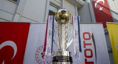 Trabzonspor şampiyonluk kupasını yarın alacak