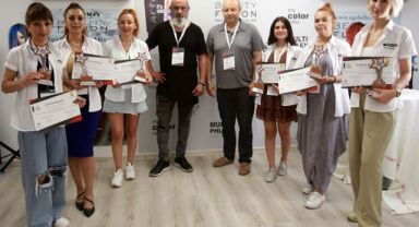 Art of Colours Team hazır