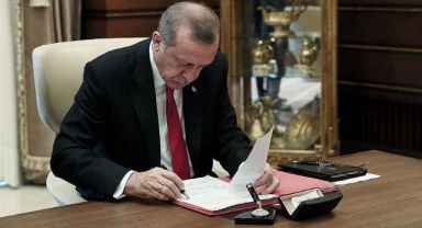Cumhurbaşkanı Erdoğan 5 üniversiteye rektör atadı