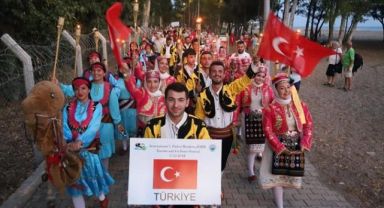 Dünyanın dansçıları Menderes'te buluştu