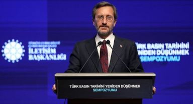 İletişim Başkanı Altun,Basın Kanunu Savundu