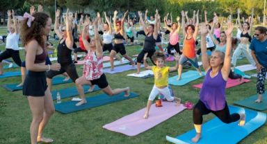 Karşıyaka’da “Dünya Yoga Günü” Buluşması