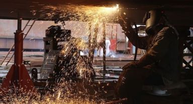 Ücretli çalışan sayısı nisanda yıllık bazda yüzde 4 arttı