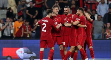 UEFA Uluslar Ligi'nde 2'de 2 peşinde