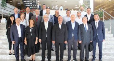 Uşak ihracatının yıldızları ödüllerine kavuştu