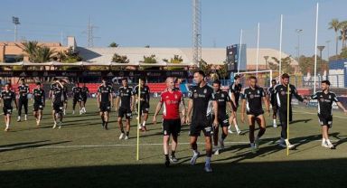 Beşiktaş, İspanya Kampındaki İlk Çalışmasını Yaptı