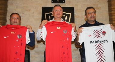 Hatayspor'dan, Cumhuriyet'in 100. yılına özel forma