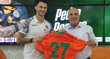 Alanyaspor'a Portekizli Sağ Bek