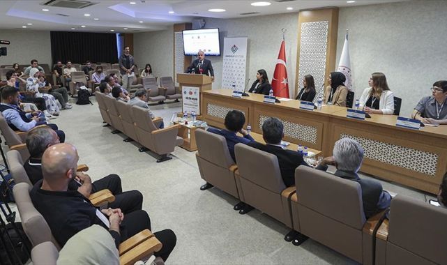 Bakan Kirişci Gençlerle Buluştu