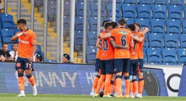 Başakşehir, Sahasında Kasımpaşa'yı 4-0 Mağlup Etti