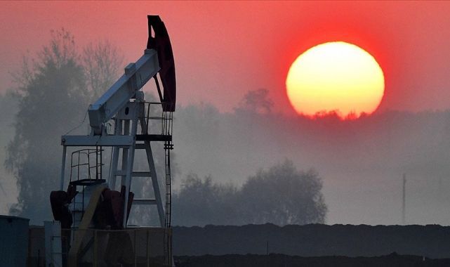 Brent Petrolün Varil Fiyatı 100,19 Dolar