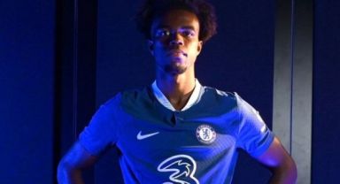 Chelsea'den Orta Sahaya Takviye