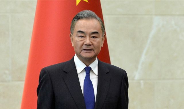 Çin Dışişleri Bakanı, Pelosi'nin Tayvan Ziyaretini Kınadı