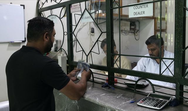 Çin, Pakistan'a 2 Milyar Dolar Kredi Sağladı