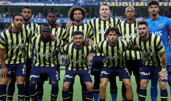 Fenerbahçe'den UEFA Listesinde Değişiklik
