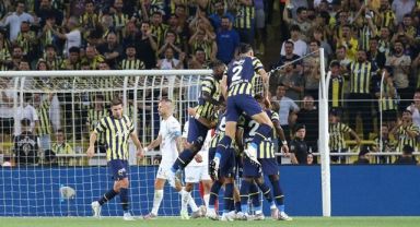 Fenerbahçe Tur İçin Avantajı 3 Golle Aldı