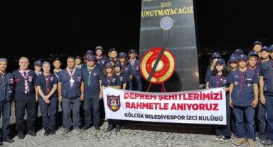Marmara Depremi'nde Hayatını Kaybedenler Törenlerle Anıldı