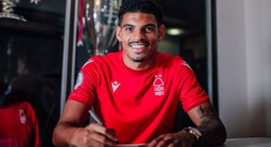 Nottingham Forest'ten Rekor Transfer