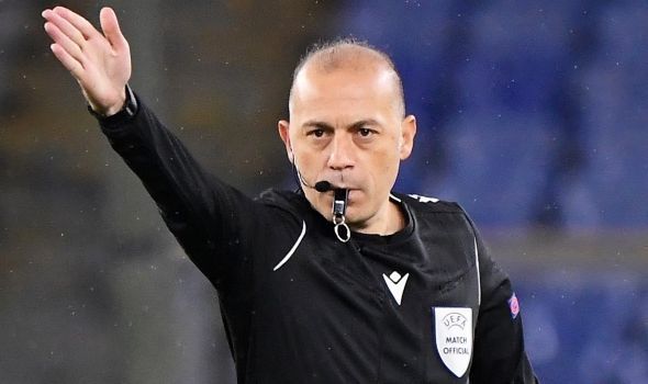 UEFA'dan Cüneyt Çakır'a Görev
