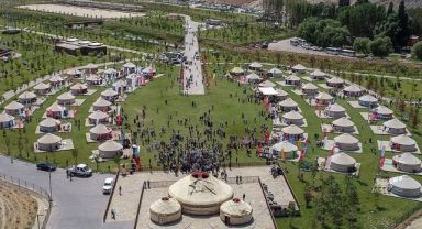 Ülkenin Batısı iİe Doğusu