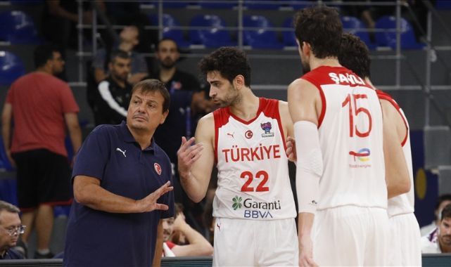 A Milli Basketbol Takımı, Avrupa Şampiyonası'nda Çeyrek Final İçin Sahaya Çıkıyor
