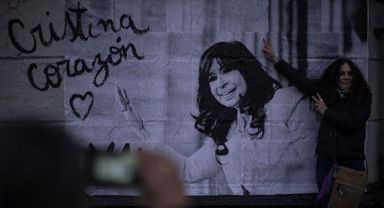 Arjantin'de Kirchner İçin Dayanışma Gösterisi