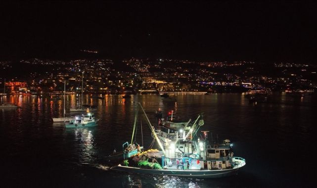 Balıkçılar Denize Açıldı