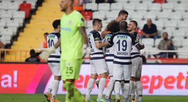 Kasımpaşa Deplasmanda Antalyaspor'u Yendi