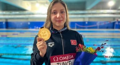 Merve Tuncel Gençlerde Dünya Şampiyonu