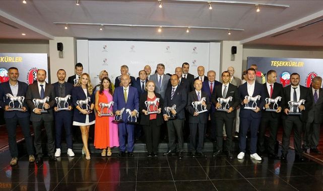TJK'nın Nimet Üyken Basın Ödülleri Sahiplerini Buldu