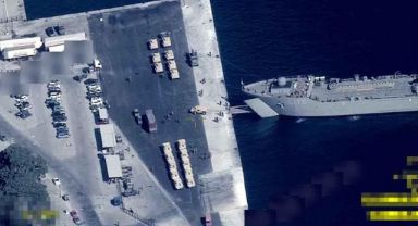 Yunanistan'dan Adalara Silah Yığınağı