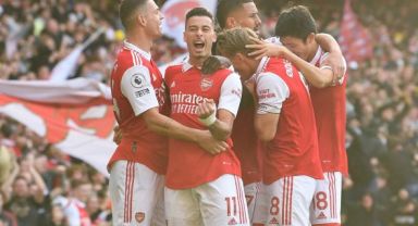 Arsenal, Liverpool'u 3 Golle Geçti