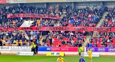 İskoç Taraftarlardan Eskişehirspor Pankartı