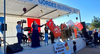Kıranköy Üzüm Ve Ayva Şenliği Renkli Geçti