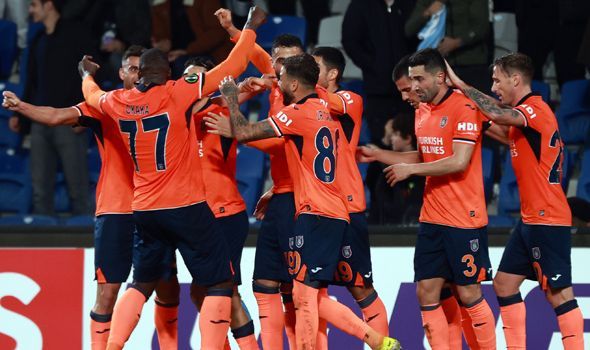 Medipol Başakşehir 3 Puanı 3 Golle Aldı