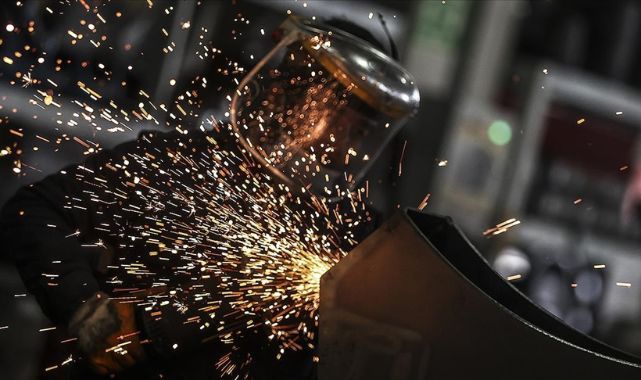 Türkiye'de Sanayi Üretimi Yıllık Bazda Yüzde 1 Arttı