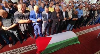 İsrail Cezaevine Giren İlk Filistinli Kadın Son Yolculuğuna Uğurlandı