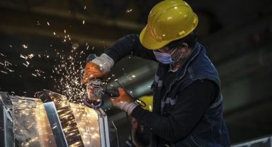 Sanayi Üretimi Yıllık Bazda Arttı