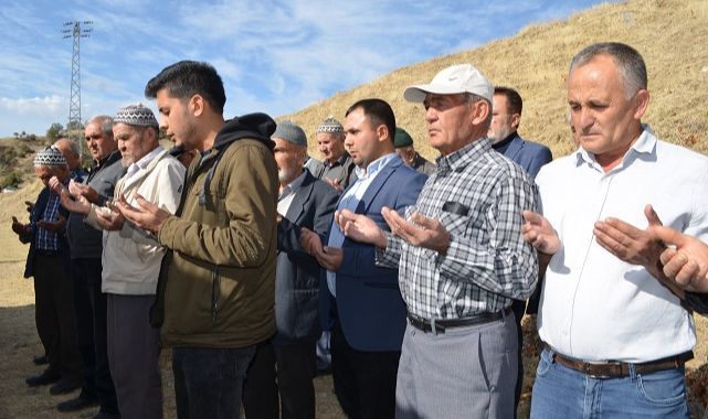 Yakaköy’de Çiftçiler Yağmur Duasında Buluştu