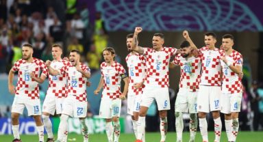 Hırvatistan Penaltılarla Yarı Finalde