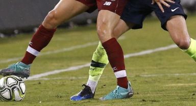 İngiltere Lig Kupası'nda Manchester City, Liverpool'u Eledi